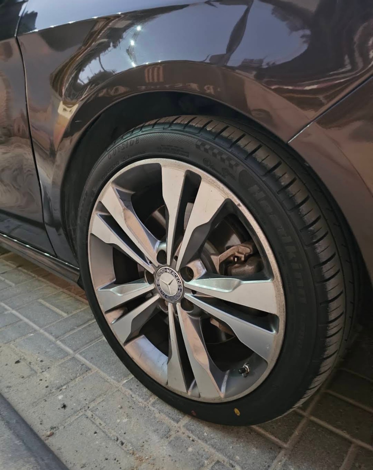 SUV tyre